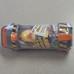 Fungus AmungUs Toxic Chamber with Exlusive Yellow SuperBug - ToysRus - Sealed